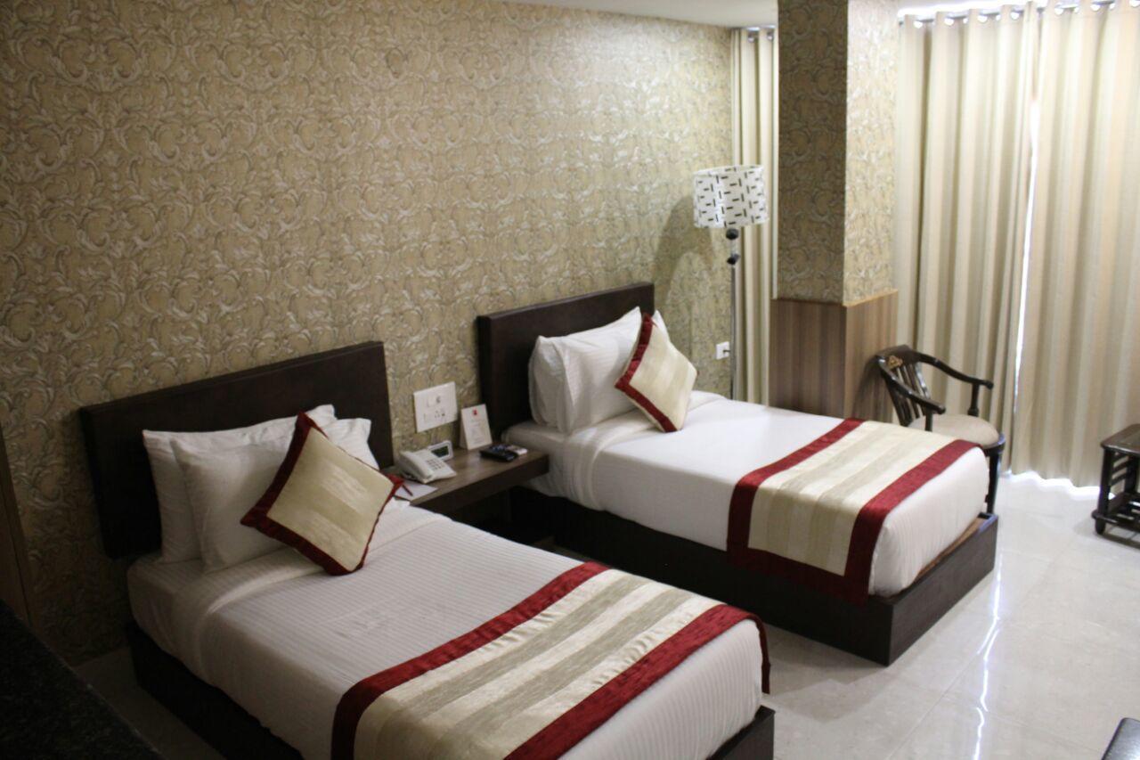 Imperial Clarks Inn Dehradun Exterior photo